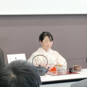 出張茶道テーブル茶道点前披露